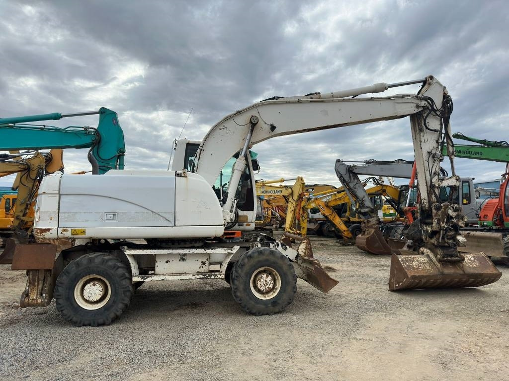 CAT M 316 D - Колёсный экскаватор: фото 4 CAT M 316 D - Колёсный экскаватор: фото 4