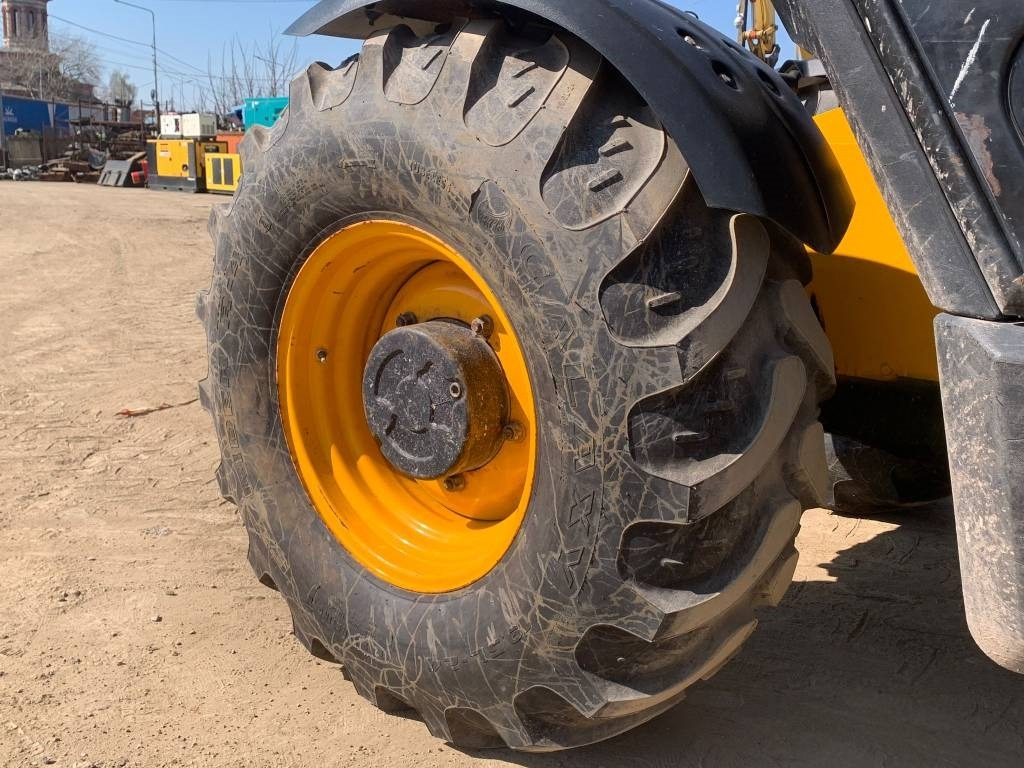 JCB 531-70 - Телескопический погрузчик: фото 5 JCB 531-70 - Телескопический погрузчик: фото 5