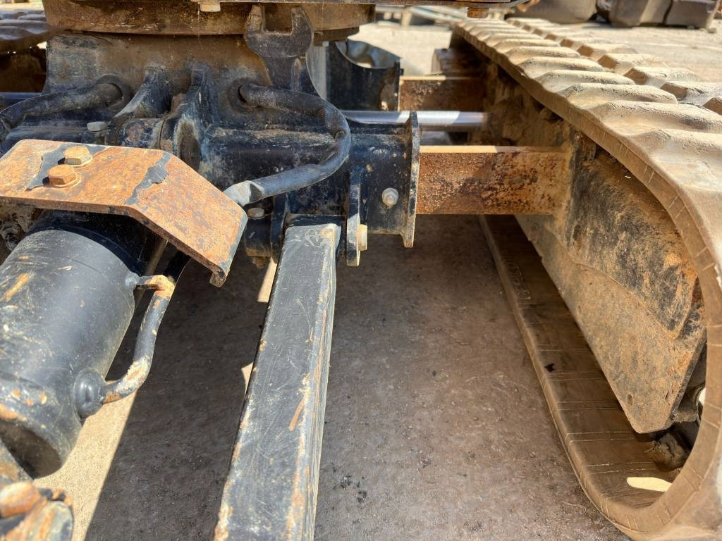 JCB 8018 - Мини-экскаватор: фото 5 JCB 8018 - Мини-экскаватор: фото 5