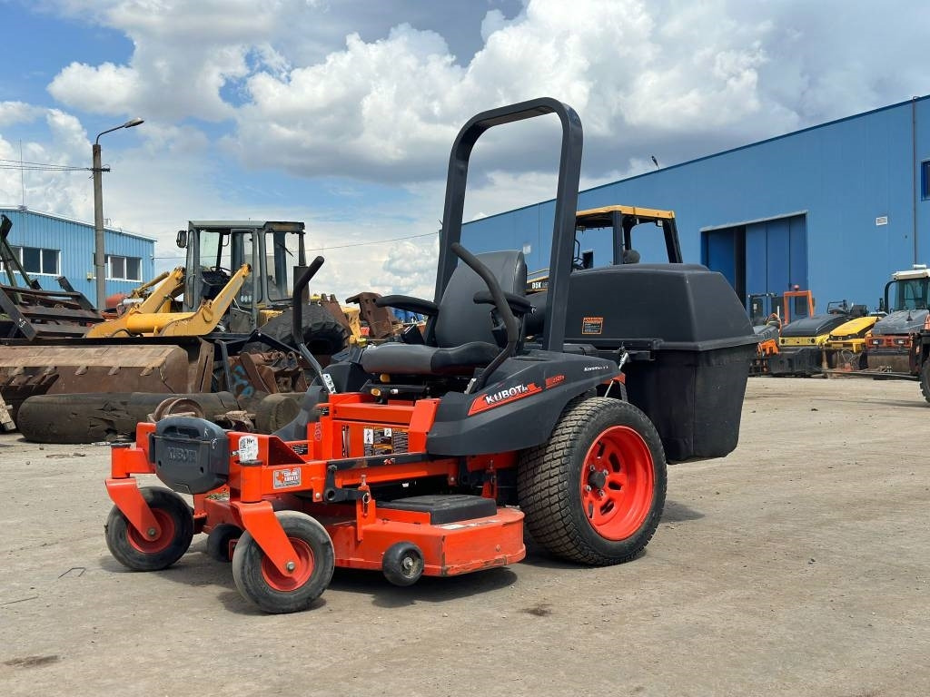 Kubota Z121S - Газонокосилка: фото 1 Kubota Z121S - Газонокосилка: фото 1