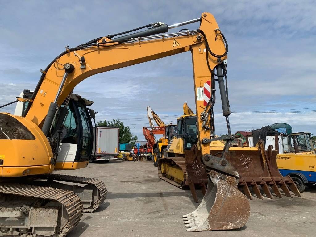 Liebherr R 914 Compact Litronic Liebherr R 914 Compact Litronic - Колёсный экскаватор: фото 5 Liebherr R 914 Compact Litronic Liebherr R 914 Compact Litronic - Колёсный экскаватор: фото 5