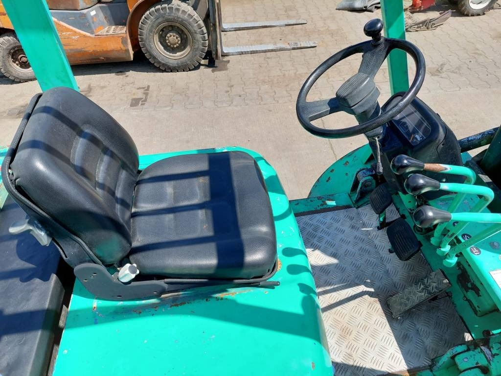 Mitsubishi FD35A - Дизельный погрузчик: фото 5 Mitsubishi FD35A - Дизельный погрузчик: фото 5