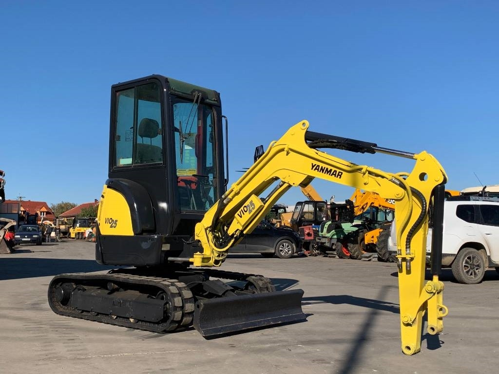 Yanmar Vio 25-4 - Мини-экскаватор: фото 1 Yanmar Vio 25-4 - Мини-экскаватор: фото 1