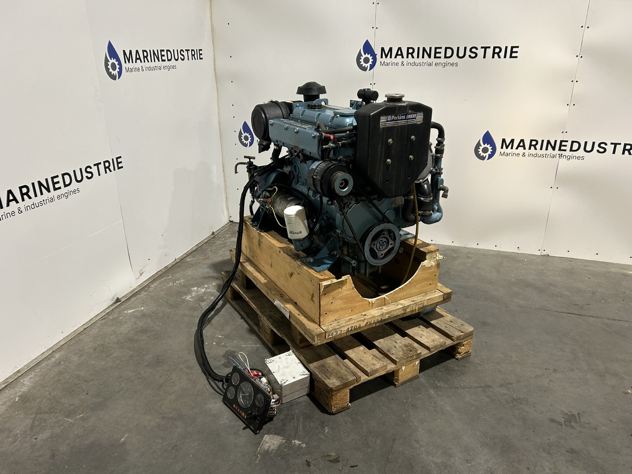 Perkins Marine M92B - Двигатель для Другой техники: фото 3 Perkins Marine M92B - Двигатель для Другой техники: фото 3