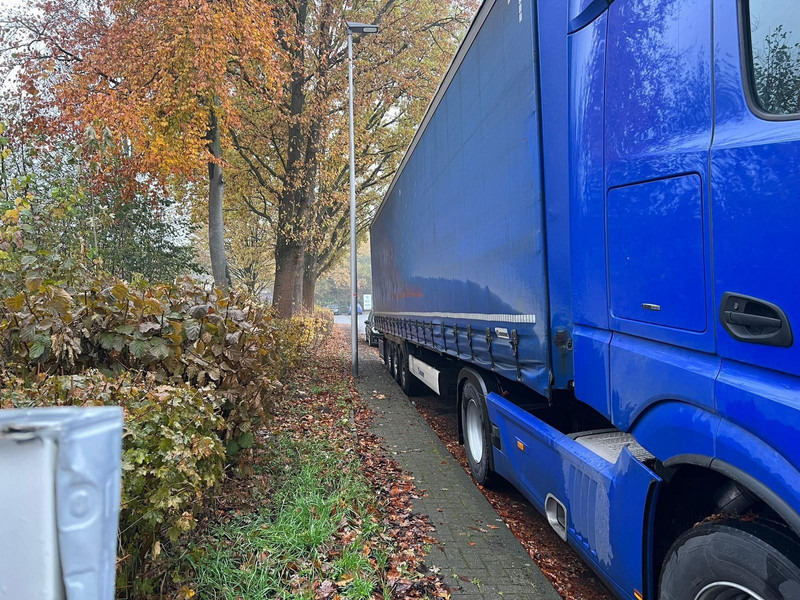 Krone SD Plane Spriegel - Тентованный полуприцеп: фото 4 Krone SD Plane Spriegel - Тентованный полуприцеп: фото 4