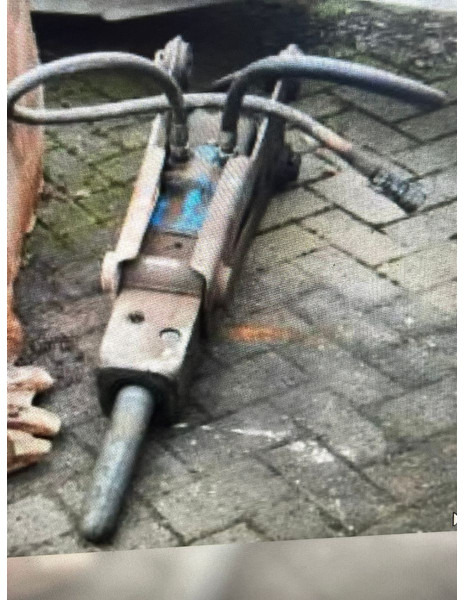 Kubota Stemmhammer - Гидромолот для Строительной техники: фото 1 Kubota Stemmhammer - Гидромолот для Строительной техники: фото 1