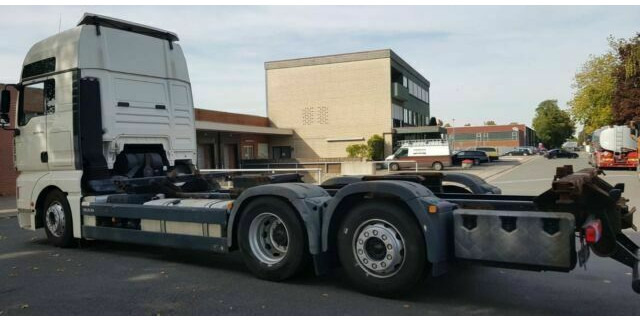 MAN 26.440 TGA BDF 6x2 German Truck - Грузовик-шасси: фото 4 MAN 26.440 TGA BDF 6x2 German Truck - Грузовик-шасси: фото 4