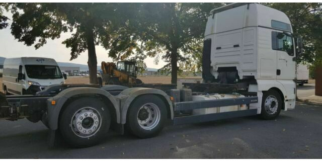 MAN 26.440 TGA BDF 6x2 German Truck - Грузовик-шасси: фото 5 MAN 26.440 TGA BDF 6x2 German Truck - Грузовик-шасси: фото 5