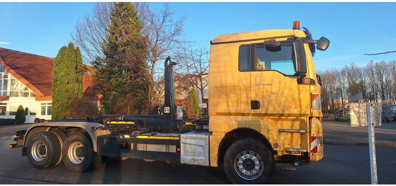 MAN 26.480 TGX - Крюковой мультилифт: фото 1 MAN 26.480 TGX - Крюковой мультилифт: фото 1