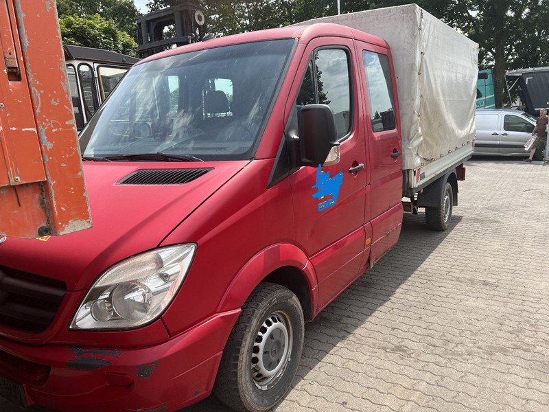 Mercedes-Benz 319 Doka - Тентованный фургон, Грузопассажирский фургон: фото 5 Mercedes-Benz 319 Doka - Тентованный фургон, Грузопассажирский фургон: фото 5