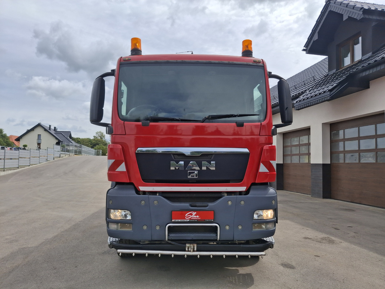 MAN TGS 18.320 Zamiatarka Kehrmaschine BUCHER 2 Motoren Karcher Szczotki L/R - Подметально-уборочная машина: фото 2 MAN TGS 18.320 Zamiatarka Kehrmaschine BUCHER 2 Motoren Karcher Szczotki L/R - Подметально-уборочная машина: фото 2