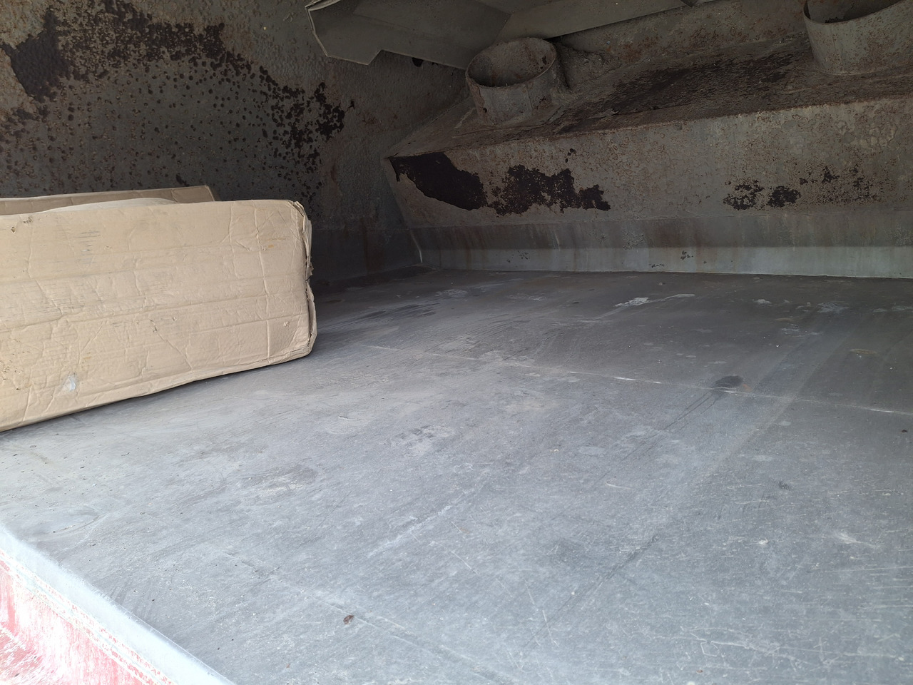 Подметально-уборочная машина MERCEDES-BENZ Axor 1829 Zamiatarka Kehrmaschine BUCHER 2 Motoren Karcher PM10 Odchwaszczarka Sweeper: фото 28 Подметально-уборочная машина MERCEDES-BENZ Axor 1829 Zamiatarka Kehrmaschine BUCHER 2 Motoren Karcher PM10 Odchwaszczarka Sweeper: фото 28