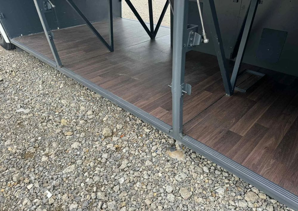 Туристический автобус Temsa Safari HD13: фото 11 Туристический автобус Temsa Safari HD13: фото 11