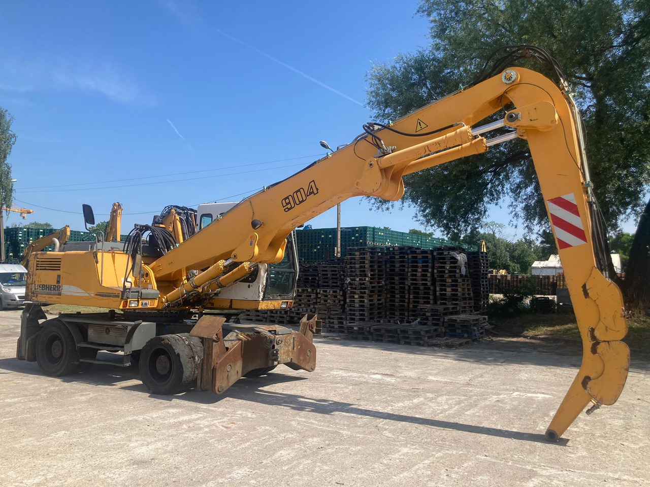 Liebherr A 904 Litronic - Перегружатель: фото 5 Liebherr A 904 Litronic - Перегружатель: фото 5