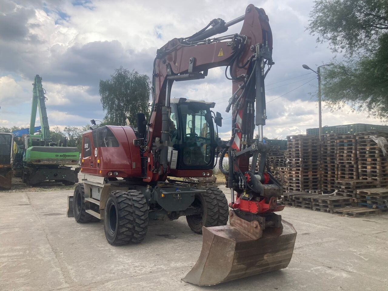 Liebherr A 912 Compact Rotator R4 - Колёсный экскаватор: фото 5 Liebherr A 912 Compact Rotator R4 - Колёсный экскаватор: фото 5