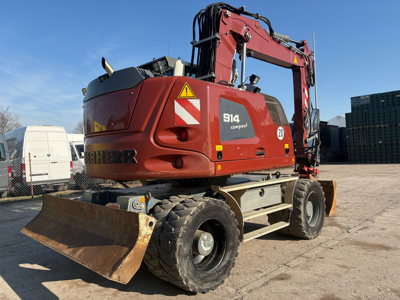 Колёсный экскаватор Liebherr A 914 Compact Rototilt R4: фото 11