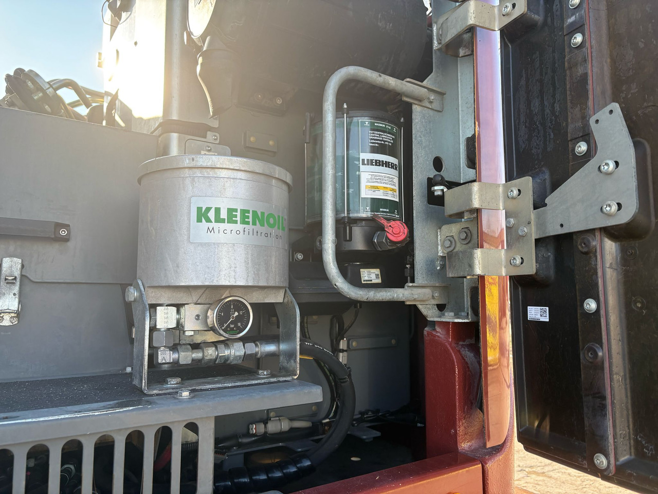 Колёсный экскаватор Liebherr A 914 Compact Rototilt R4: фото 17