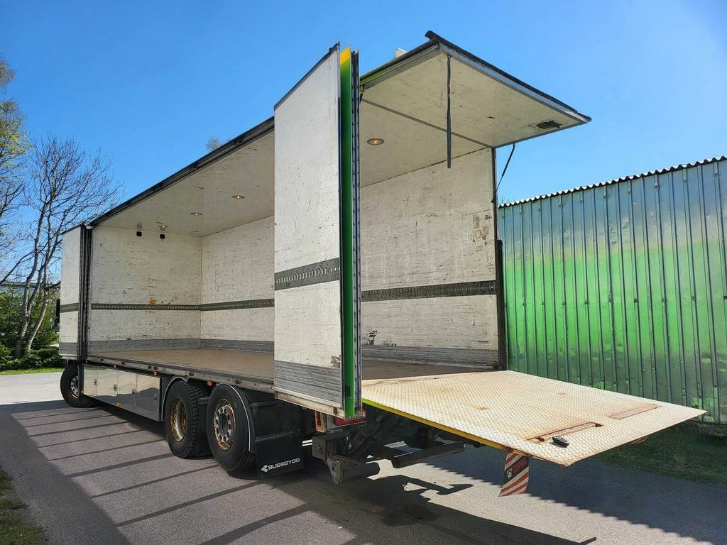 Volvo FM 420 6X2*4 SIDEOPENING 315kW - Грузовик с закрытым кузовом: фото 1 Volvo FM 420 6X2*4 SIDEOPENING 315kW - Грузовик с закрытым кузовом: фото 1