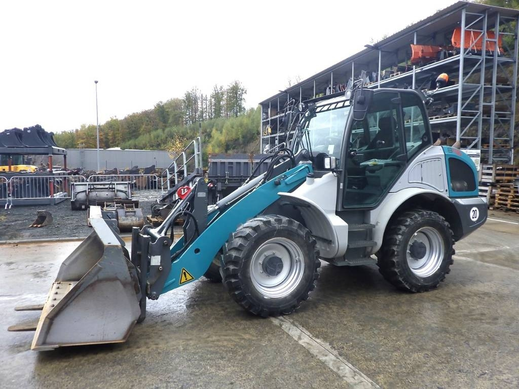 Kramer 8115 - Колёсный погрузчик: фото 1 Kramer 8115 - Колёсный погрузчик: фото 1