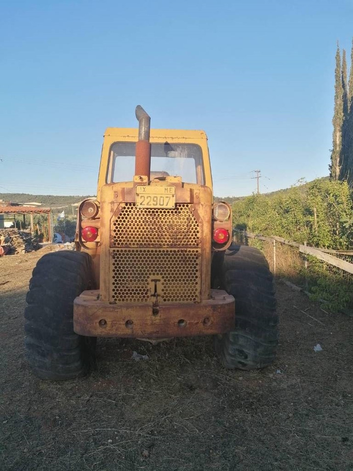 CAT 950C - Колёсный погрузчик: фото 2 CAT 950C - Колёсный погрузчик: фото 2