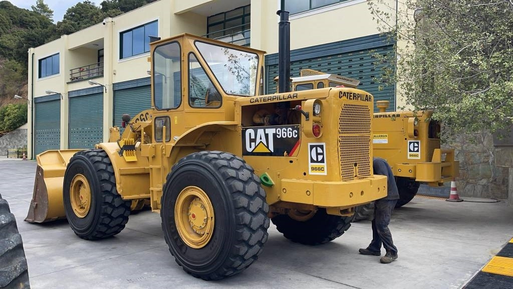 CAT 966 C - Колёсный погрузчик: фото 3 CAT 966 C - Колёсный погрузчик: фото 3