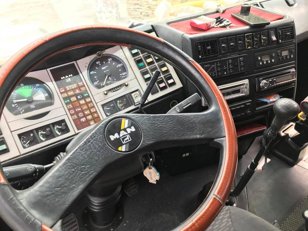 MAN 18.422 - Туристический автобус: фото 5 MAN 18.422 - Туристический автобус: фото 5