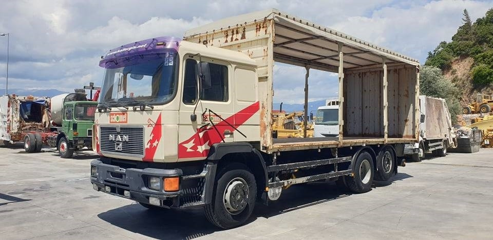 MAN 26.422 - Тентованный грузовик: фото 4 MAN 26.422 - Тентованный грузовик: фото 4