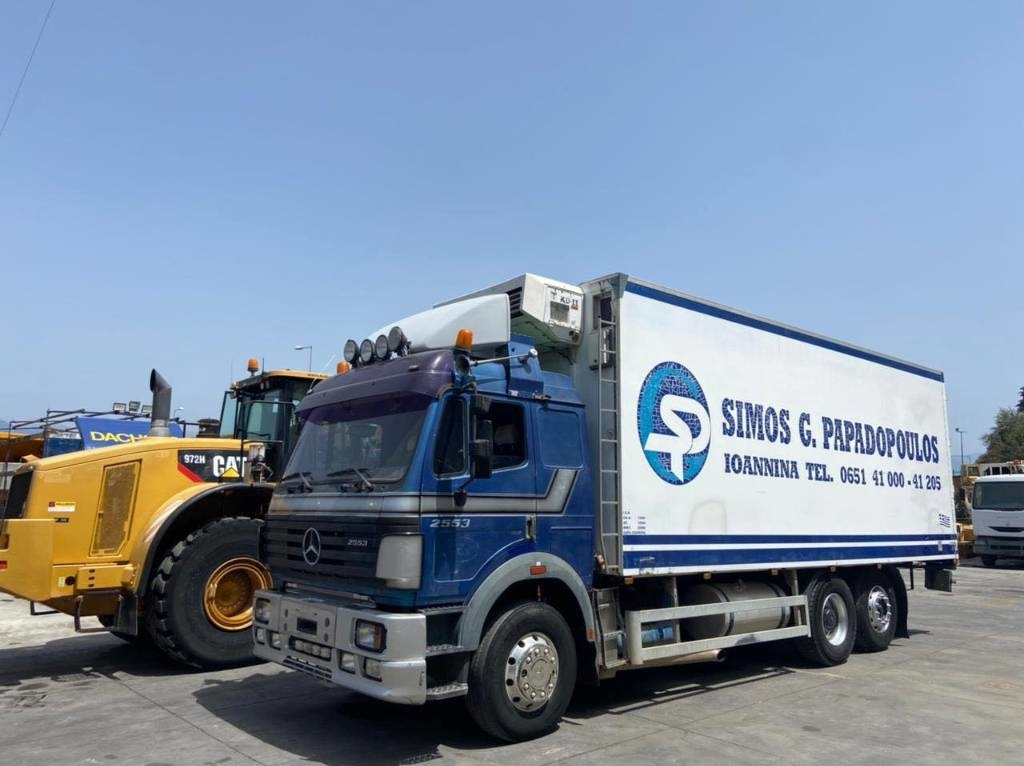 Mercedes-Benz 2553L - Рефрижератор: фото 5 Mercedes-Benz 2553L - Рефрижератор: фото 5