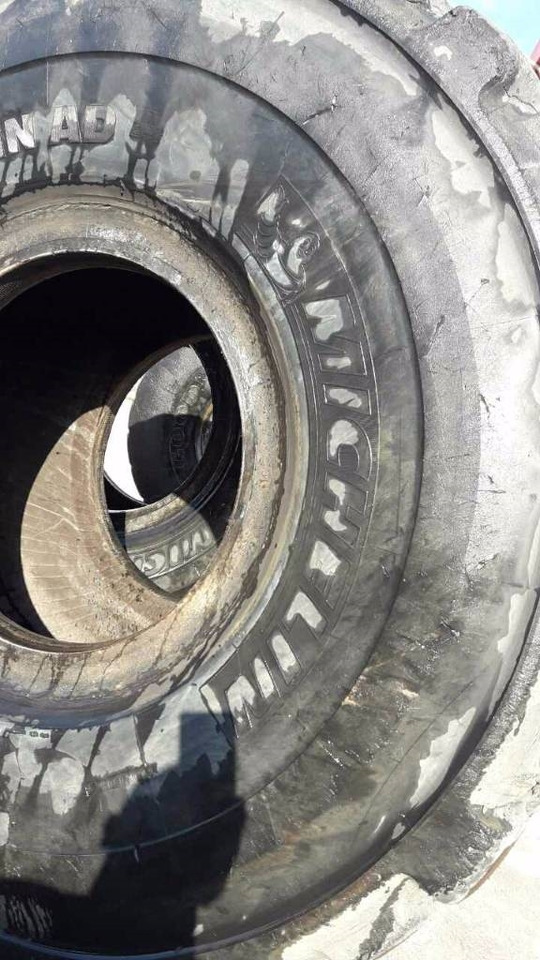 Michelin 29,5R25 X-SUPER TERRAIN /AD - Шина: фото 4 Michelin 29,5R25 X-SUPER TERRAIN /AD - Шина: фото 4