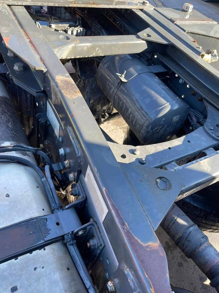 Mercedes-Benz 1843 - Тягач: фото 3 Mercedes-Benz 1843 - Тягач: фото 3