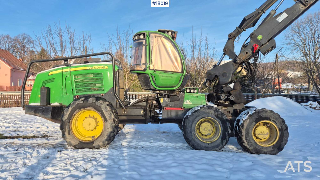 Харвестер John Deere 1270E harvester (2009): фото 10 Харвестер John Deere 1270E harvester (2009): фото 10