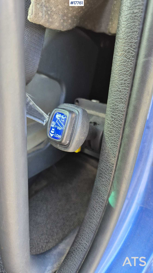 Tractor unit RENAULT PREMIUM 460 (2011) в лизинг Tractor unit RENAULT PREMIUM 460 (2011): фото 12