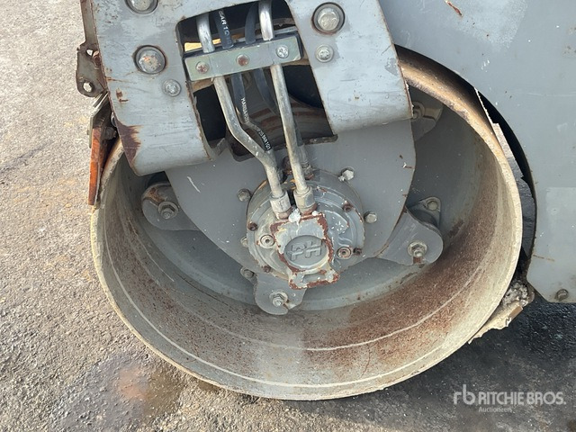 2013 Volvo DD25 Double Drum Roller - Дорожный каток: фото 5 2013 Volvo DD25 Double Drum Roller - Дорожный каток: фото 5