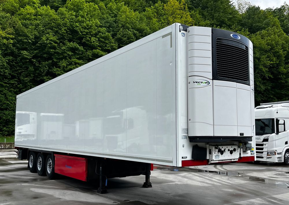 Krone Chłodnia // 2015 // Kosz Paletowy // Oś podnoszona // SAF // - Полуприцеп-рефрижератор: фото 3 Krone Chłodnia // 2015 // Kosz Paletowy // Oś podnoszona // SAF // - Полуприцеп-рефрижератор: фото 3