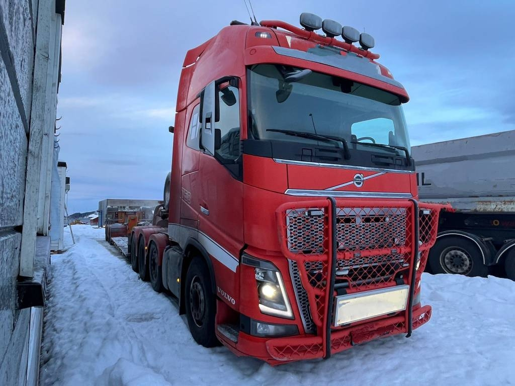 Vang ATHLS 3+1 Volvo FH16 750 Heavy Haul 8x2 - Другая техника: фото 1 Vang ATHLS 3+1 Volvo FH16 750 Heavy Haul 8x2 - Другая техника: фото 1