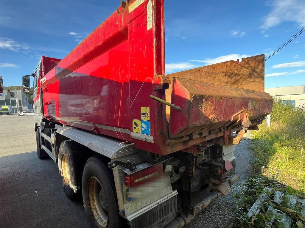 MAN TGX 26.580 6x4 - Самосвал: фото 3 MAN TGX 26.580 6x4 - Самосвал: фото 3