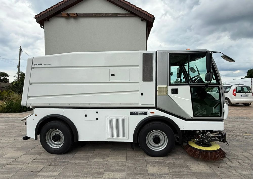 Inny Bucher Citycat 5000 - Мусоровоз: фото 4 Inny Bucher Citycat 5000 - Мусоровоз: фото 4