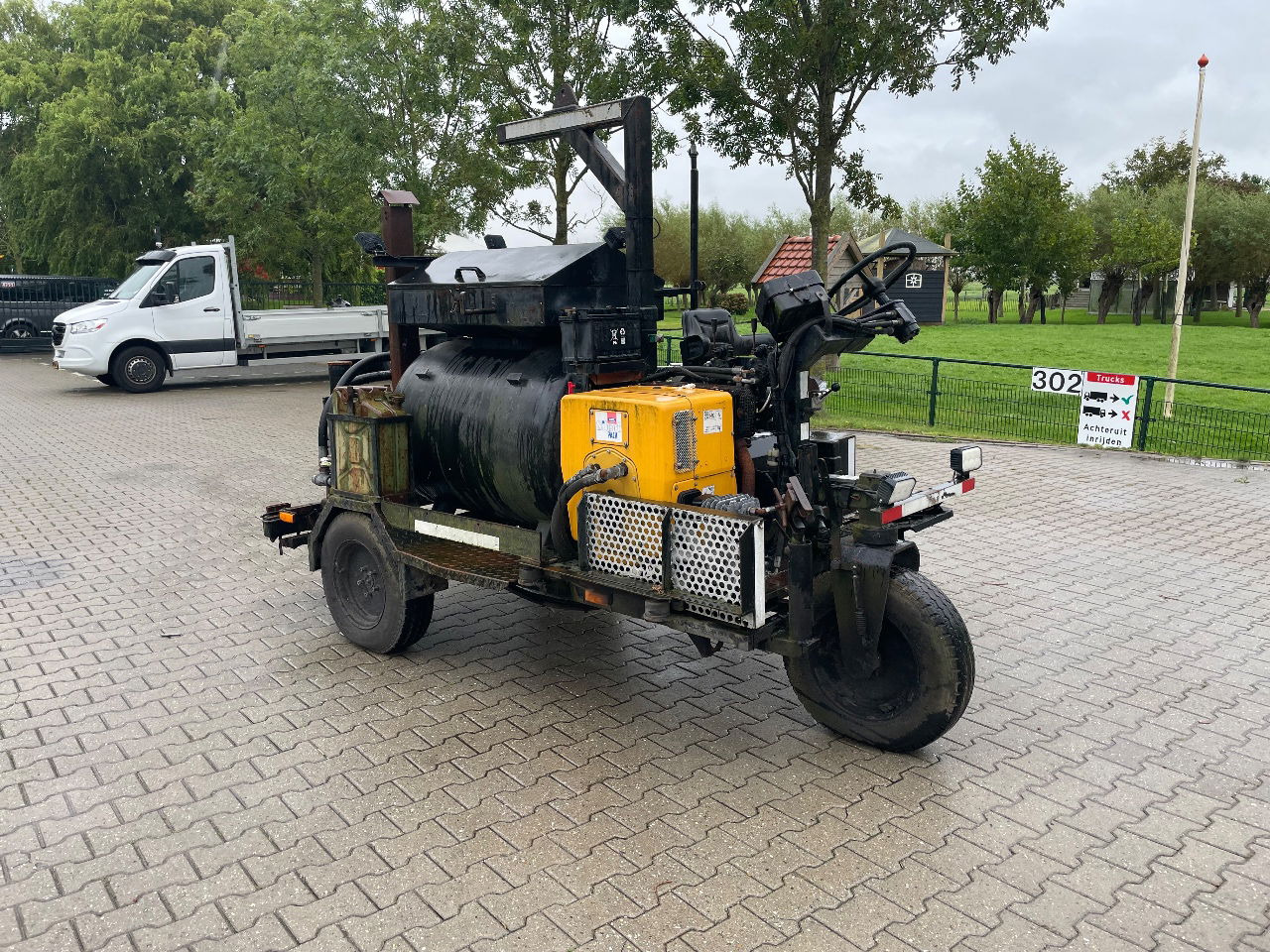 Burtec TSH 500 bitumen sprayer - Асфальтоукладочная техника: фото 5 Burtec TSH 500 bitumen sprayer - Асфальтоукладочная техника: фото 5