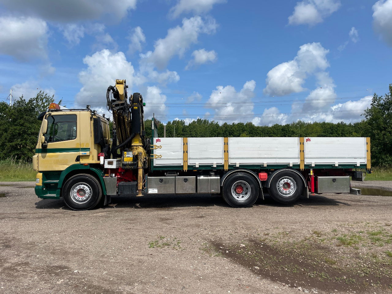 DAF CF 85.360 CF with Palfinger PK26002 with jib crane - Автоманипулятор: фото 4 DAF CF 85.360 CF with Palfinger PK26002 with jib crane - Автоманипулятор: фото 4