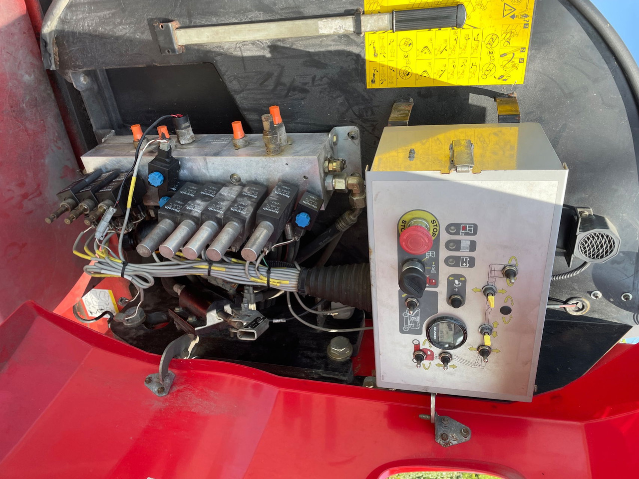 Коленчатый подъемник Manitou 170 Aetj: фото 10 Коленчатый подъемник Manitou 170 Aetj: фото 10