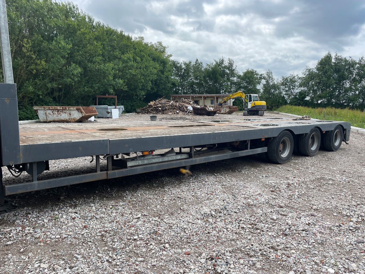 Nooteboom Mco-48-03 V uitschuifbaar hydrolisch gestuurd semi dieplader - Низкорамный полуприцеп: фото 3 Nooteboom Mco-48-03 V uitschuifbaar hydrolisch gestuurd semi dieplader - Низкорамный полуприцеп: фото 3