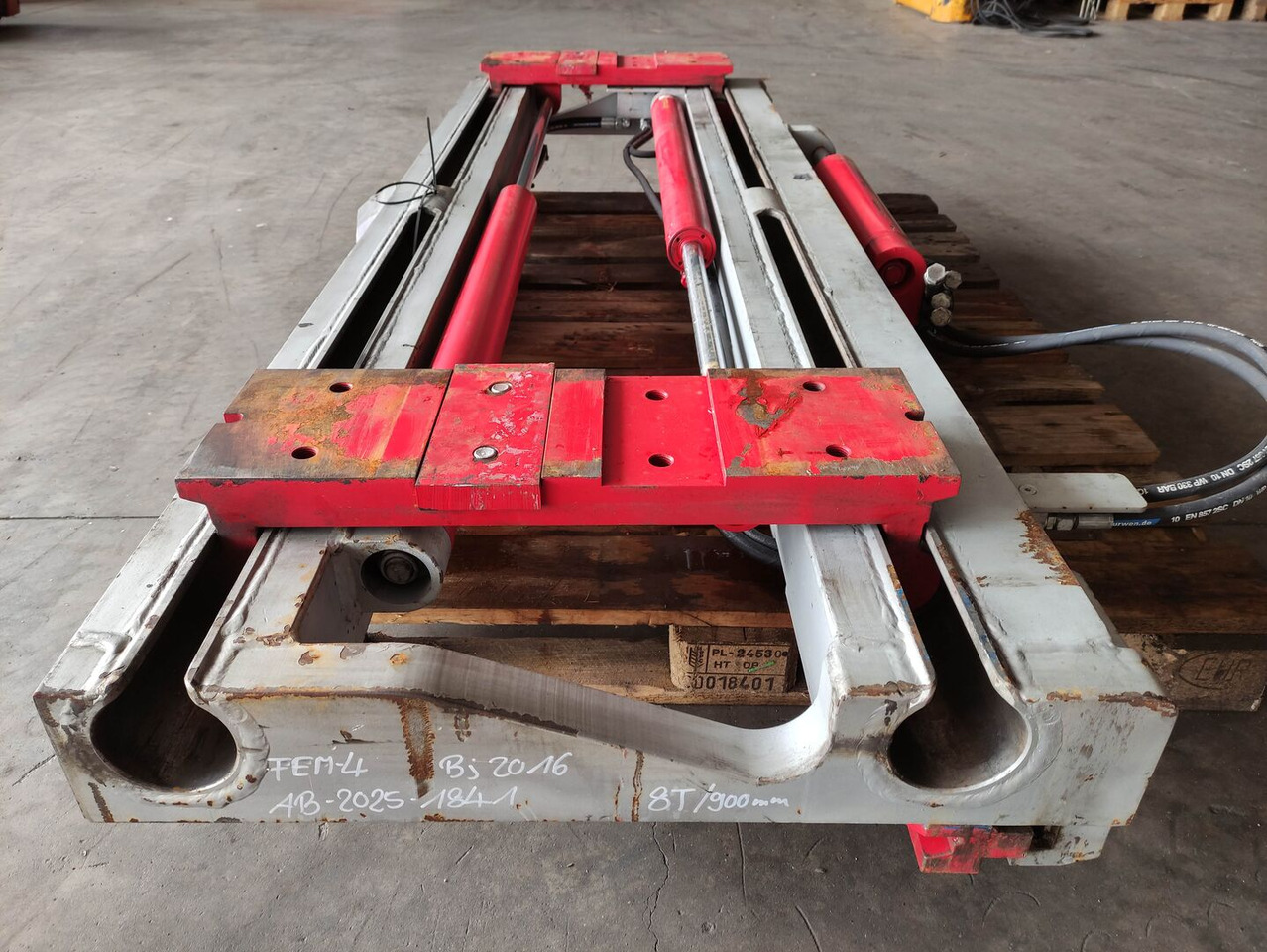 Durwen RZV100S - Вилы: фото 2 Durwen RZV100S - Вилы: фото 2