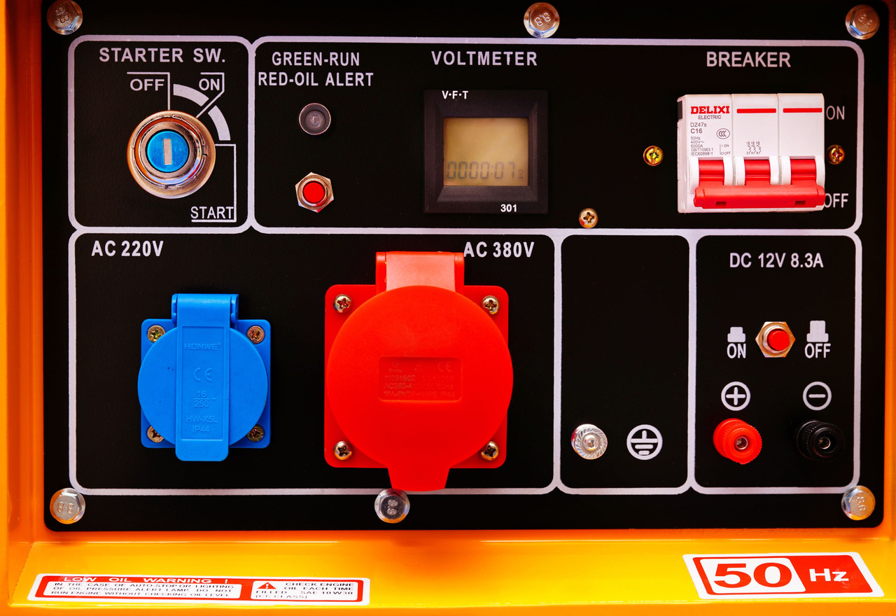 HELVETICA POWER 9KVA Dieselgenerator mit E-Start - Электрогенератор: фото 4 HELVETICA POWER 9KVA Dieselgenerator mit E-Start - Электрогенератор: фото 4