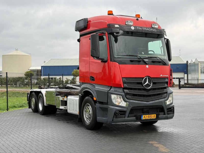 Mercedes-Benz ACTROS HAAKARM SYSTEEM, GOEDE STAAT, OMVORMER, 616.802 KM. - Крюковой мультилифт: фото 1 Mercedes-Benz ACTROS HAAKARM SYSTEEM, GOEDE STAAT, OMVORMER, 616.802 KM. - Крюковой мультилифт: фото 1