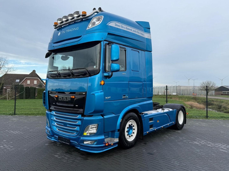DAF XF 480 FT VOLLUCHT, LEREN STOELEN, PTO, KIPPER, SMART TACHO 2, TOP. - Тягач: фото 3 DAF XF 480 FT VOLLUCHT, LEREN STOELEN, PTO, KIPPER, SMART TACHO 2, TOP. - Тягач: фото 3
