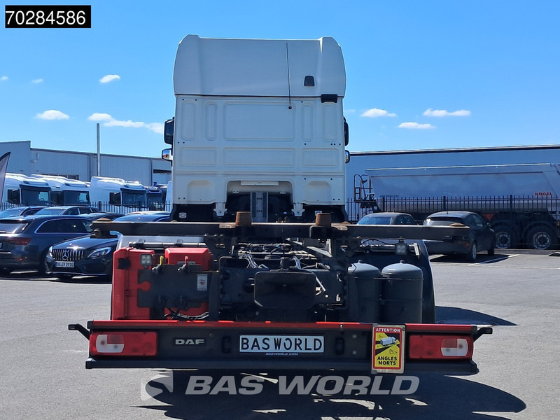 Грузовик-контейнеровоз/ Сменный кузов DAF XF 450 6X2 BDF SSC Retarder 2x Tanks Liftachse Standklima LED ACC Euro 6: фото 9 Грузовик-контейнеровоз/ Сменный кузов DAF XF 450 6X2 BDF SSC Retarder 2x Tanks Liftachse Standklima LED ACC Euro 6: фото 9