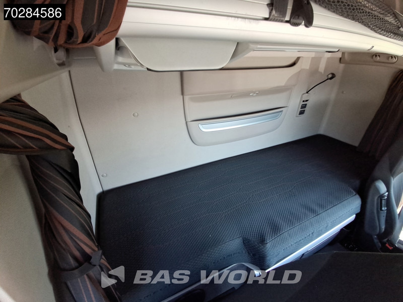 Грузовик-контейнеровоз/ Сменный кузов DAF XF 450 6X2 BDF SSC Retarder 2x Tanks Liftachse Standklima LED ACC Euro 6: фото 15 Грузовик-контейнеровоз/ Сменный кузов DAF XF 450 6X2 BDF SSC Retarder 2x Tanks Liftachse Standklima LED ACC Euro 6: фото 15