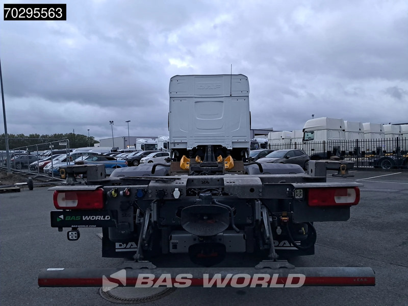 Грузовик-контейнеровоз/ Сменный кузов DAF XG 480 6X2 BDF Lift+Steering Axle ACC Automatic 2 tanks Euro 6: фото 9