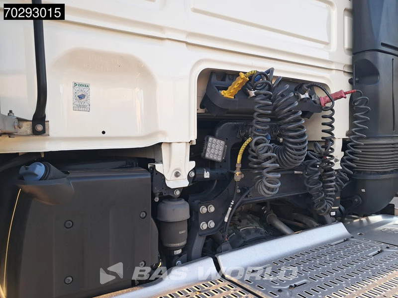 DAF XF 480 4X2 90% Tyres! SSC Retarder 2xTanks LED ACC Standklima Euro 6 - Тягач: фото 3 DAF XF 480 4X2 90% Tyres! SSC Retarder 2xTanks LED ACC Standklima Euro 6 - Тягач: фото 3