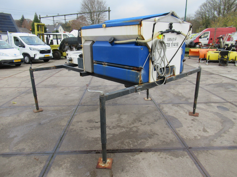 NIDO STRATOS B08-24 PALN Rotopower 0,8m3 + 350L. Salzstreuer Saltspreader Zoutstrooier - Разбрасыватель песка/ Соли: фото 3 NIDO STRATOS B08-24 PALN Rotopower 0,8m3 + 350L. Salzstreuer Saltspreader Zoutstrooier - Разбрасыватель песка/ Соли: фото 3